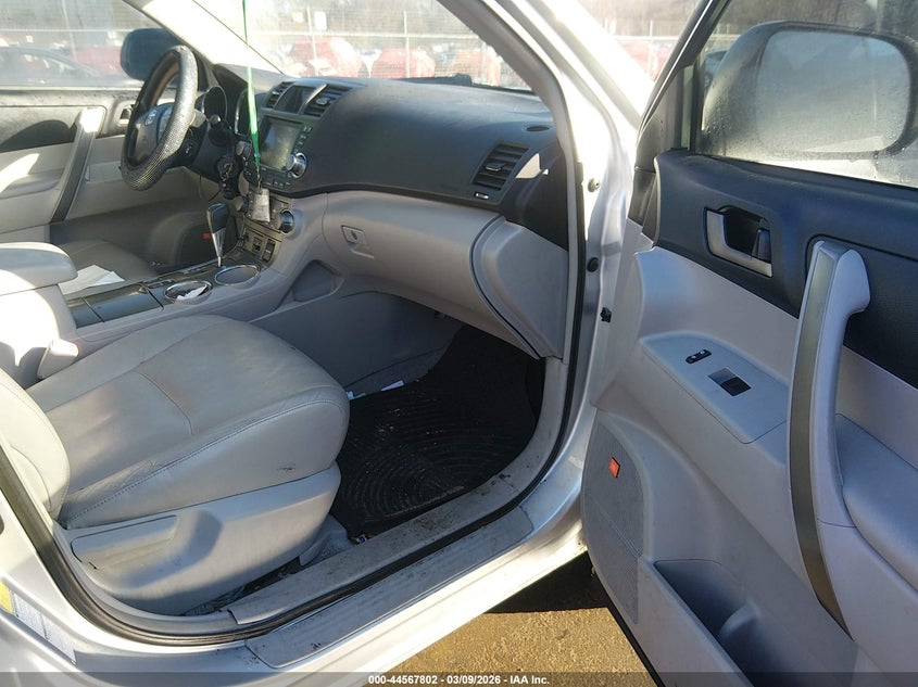 2008 Toyota Highlander Sport