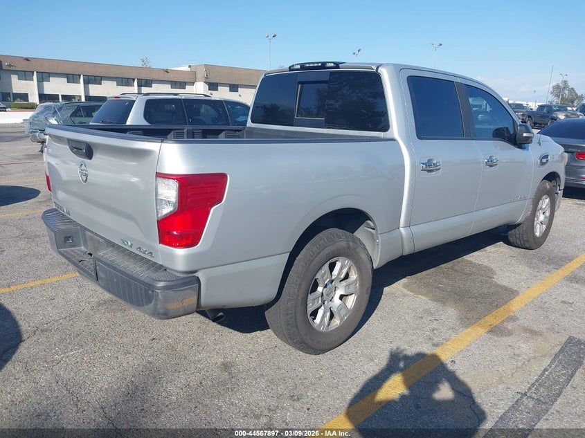 2017 Nissan Titan Sv