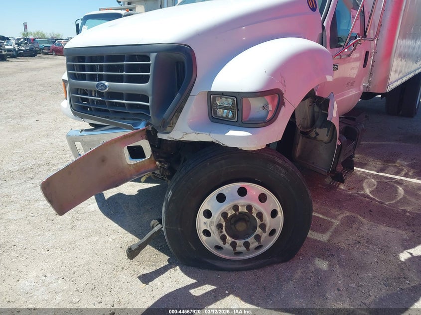2001 Ford F-650 Xl/Xlt VIN: 3FDNF65H81MA62388 Lot: 44567920