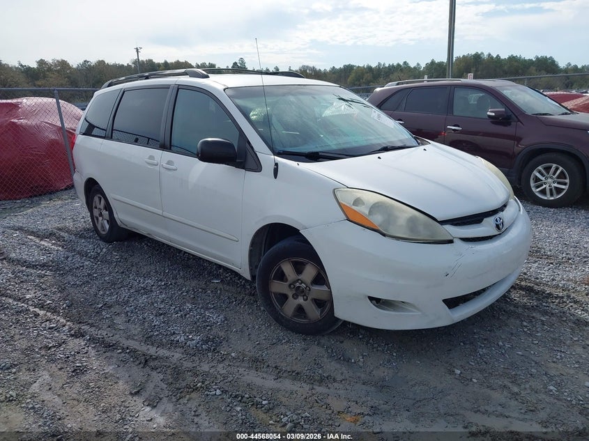 2007 Toyota Sienna Le