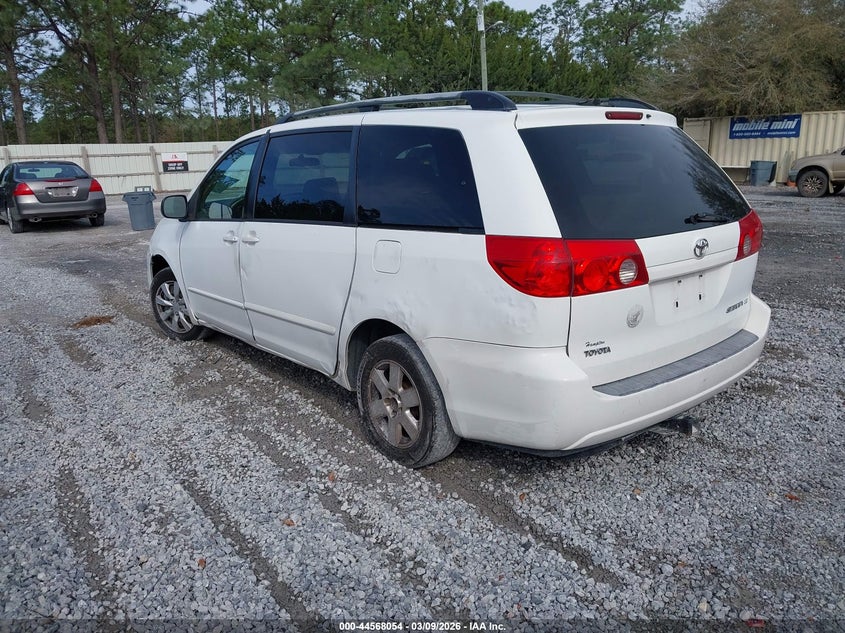 2007 Toyota Sienna Le