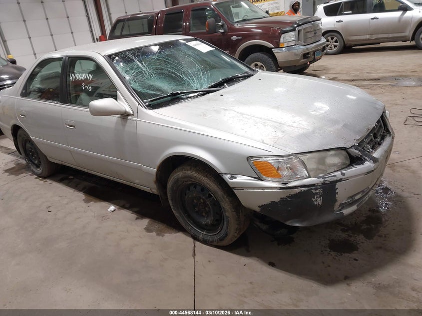 2000 Toyota Camry Le V6
