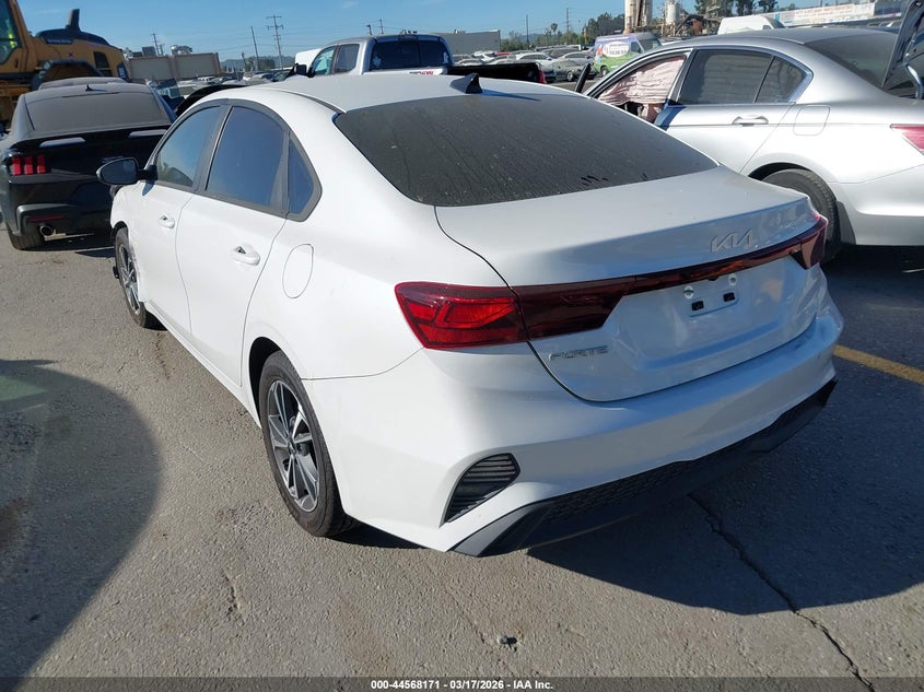 2022 Kia Forte Lxs