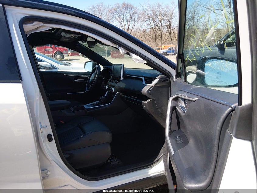 2022 Toyota Rav4 Hybrid Xse