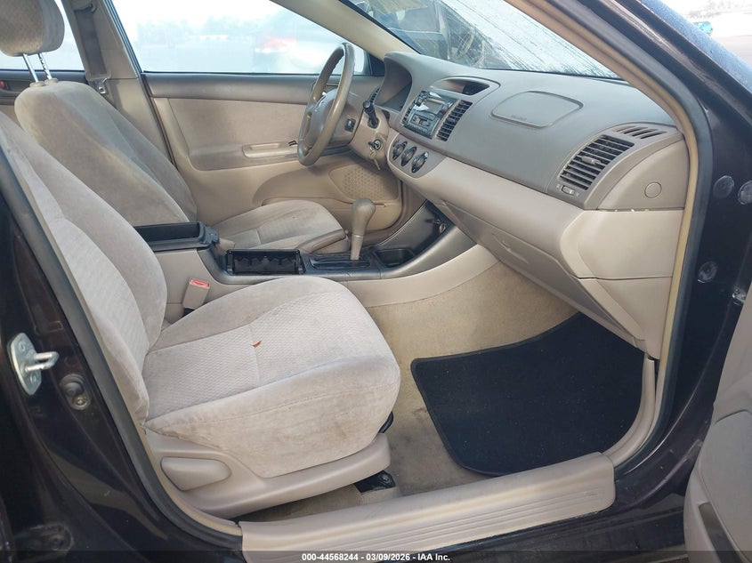 2002 Toyota Camry Le