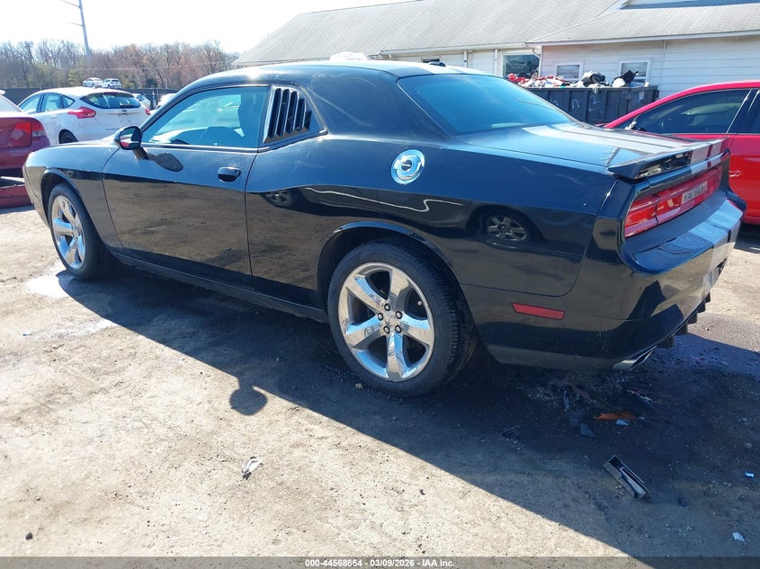 2014 Dodge Challenger Sxt