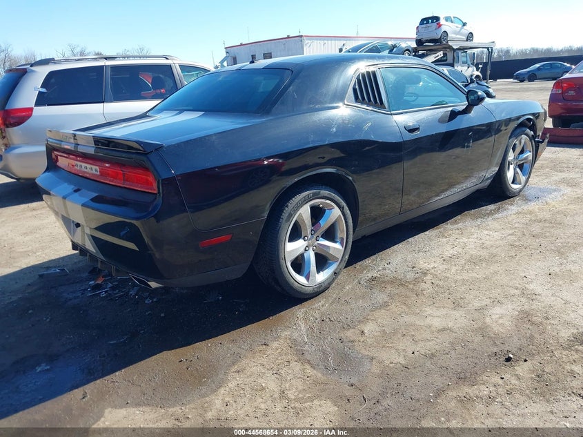 2014 Dodge Challenger Sxt