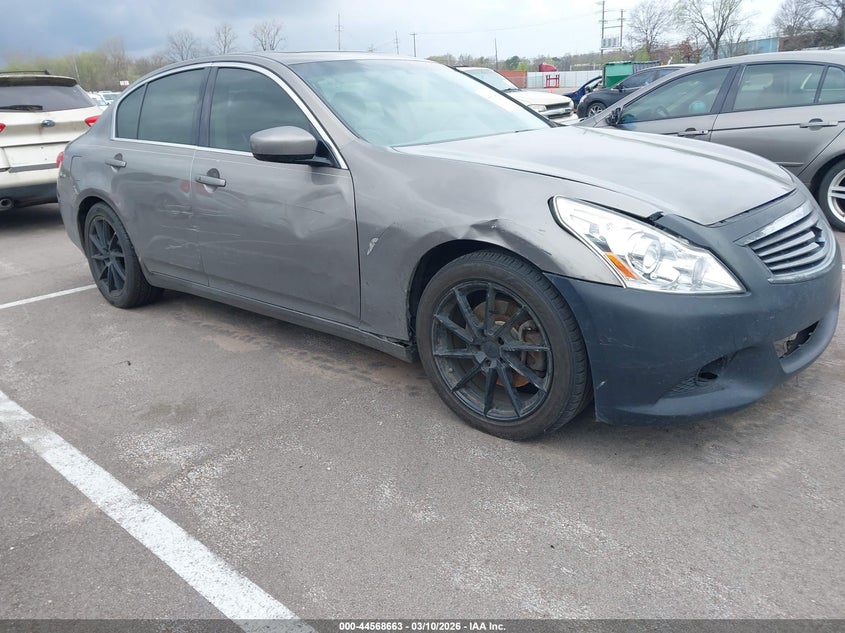 2012 INFINITI G37 JOURNEY