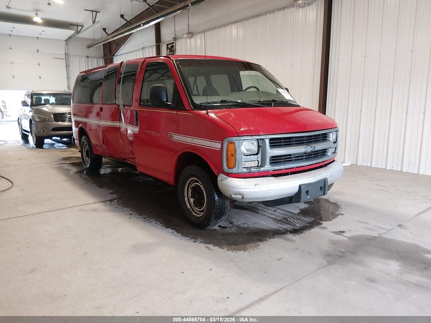 2001 CHEVROLET EXPRESS