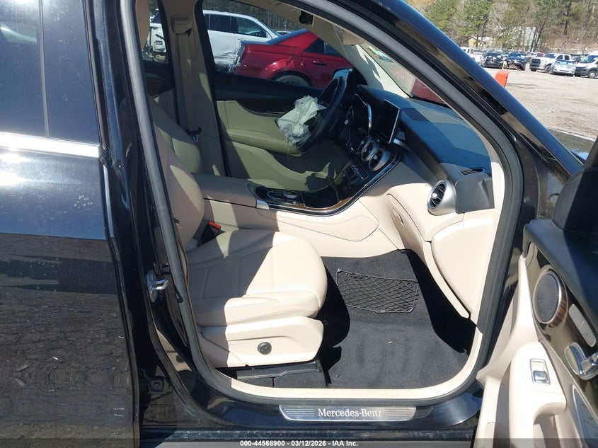 2019 Mercedes-Benz Glc 300