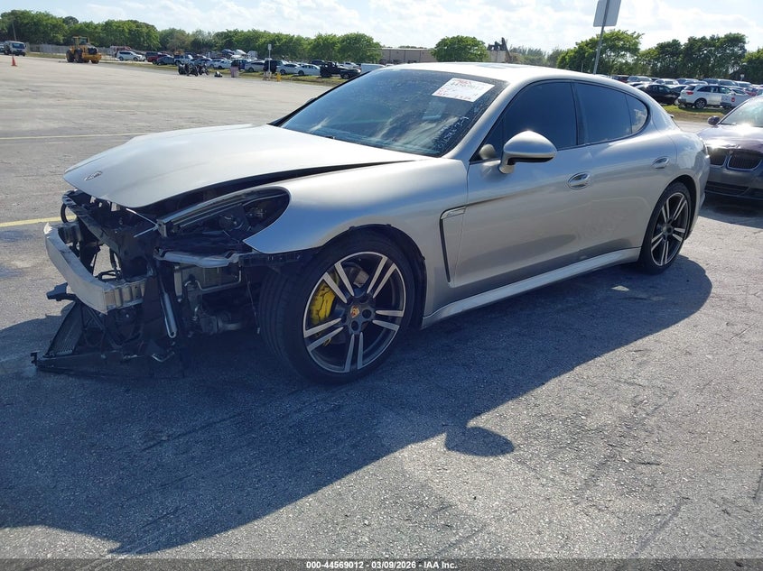 2012 Porsche Panamera 4