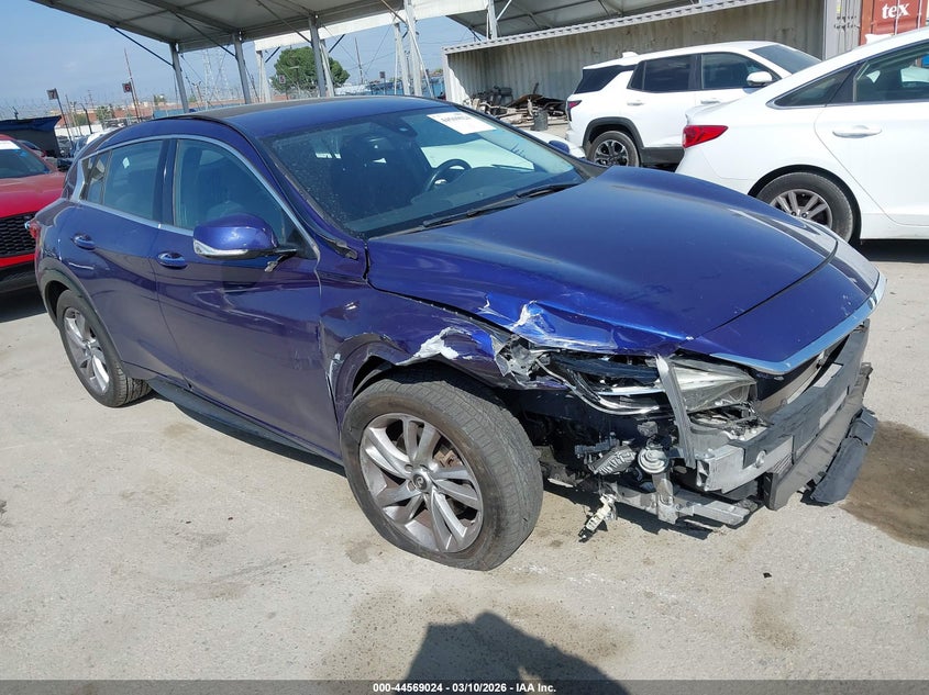 2018 INFINITI QX30 auction photo 1