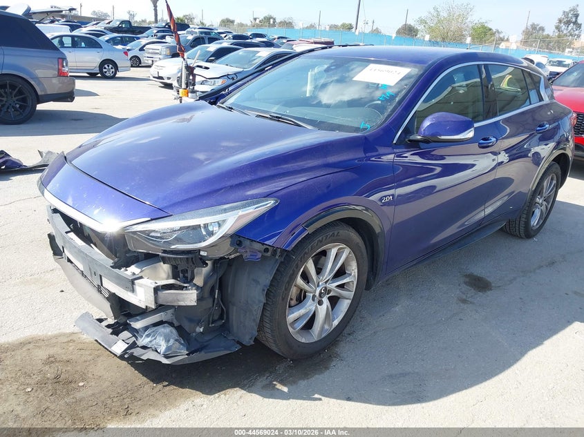 2018 INFINITI QX30 auction photo 2