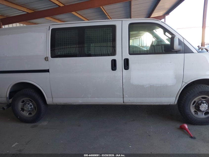VIN 1GCWGAFP5L1268914 2020 CHEVROLET EXPRESS CARGO RWD 2500 REGULAR WHEELBASE WT