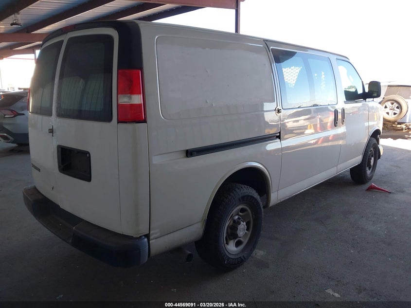 VIN 1GCWGAFP5L1268914 2020 CHEVROLET EXPRESS CARGO RWD 2500 REGULAR WHEELBASE WT