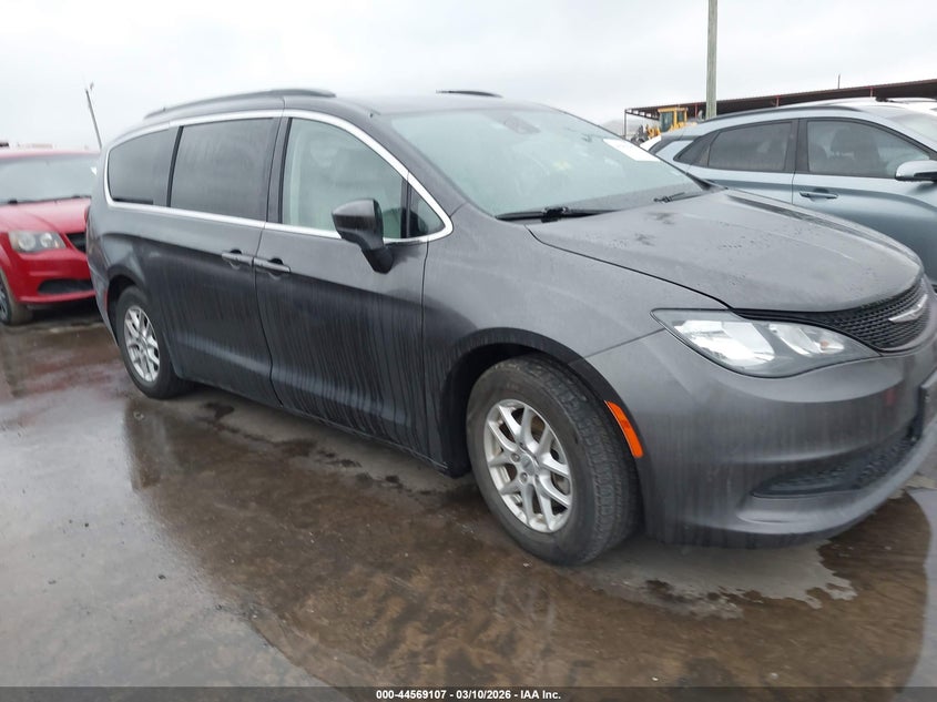 2021 Chrysler Voyager Lxi