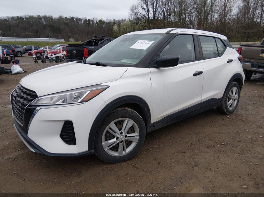 2022 Nissan Kicks S Xtronic Cvt