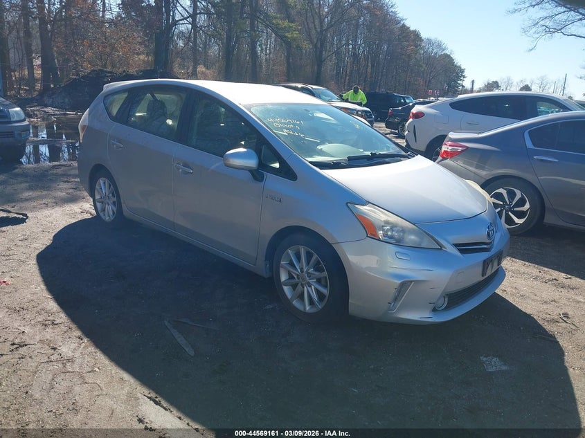 2013 Toyota Prius V Five