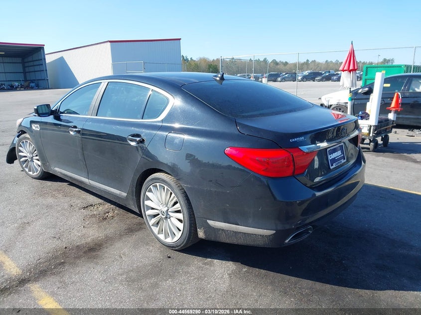 2015 Kia K900 Luxury