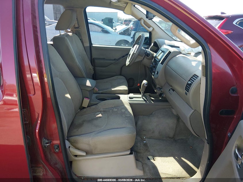 2015 Nissan Frontier Sv