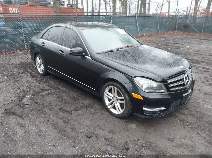 2014 Mercedes-Benz C 300 Sport 4Matic