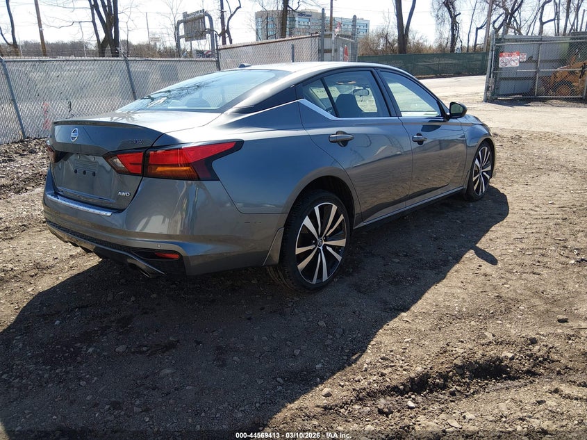 2020 Nissan Altima Sr Intelligent Awd