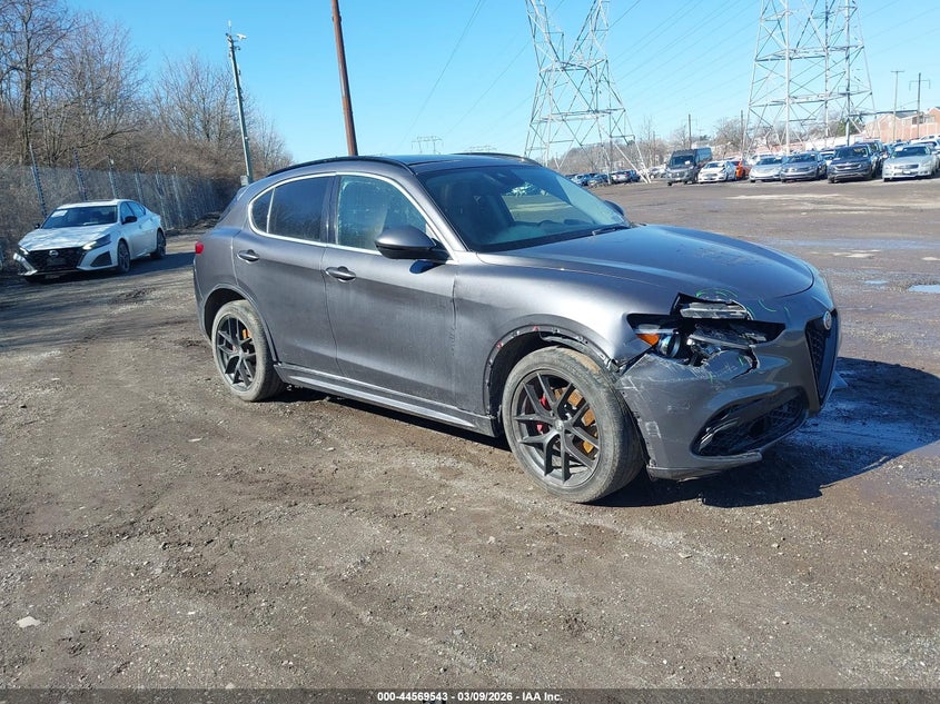2021 Alfa Romeo Stelvio Ti Awd