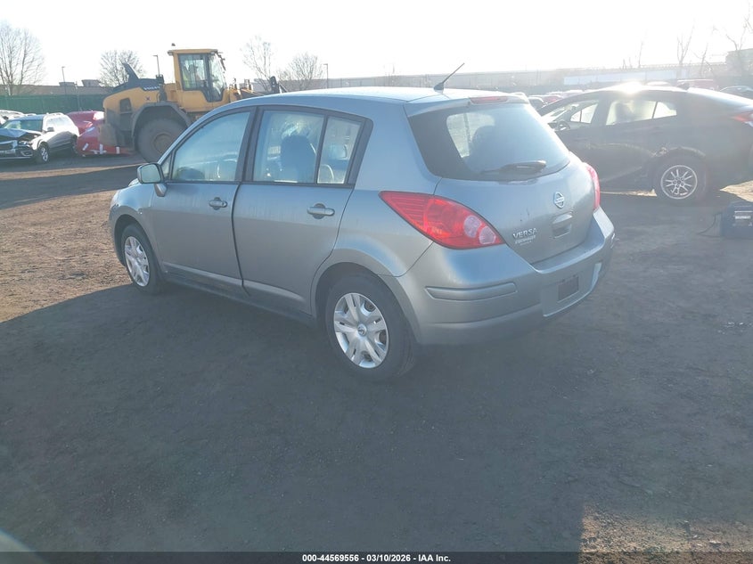 2011 Nissan Versa 1.8S