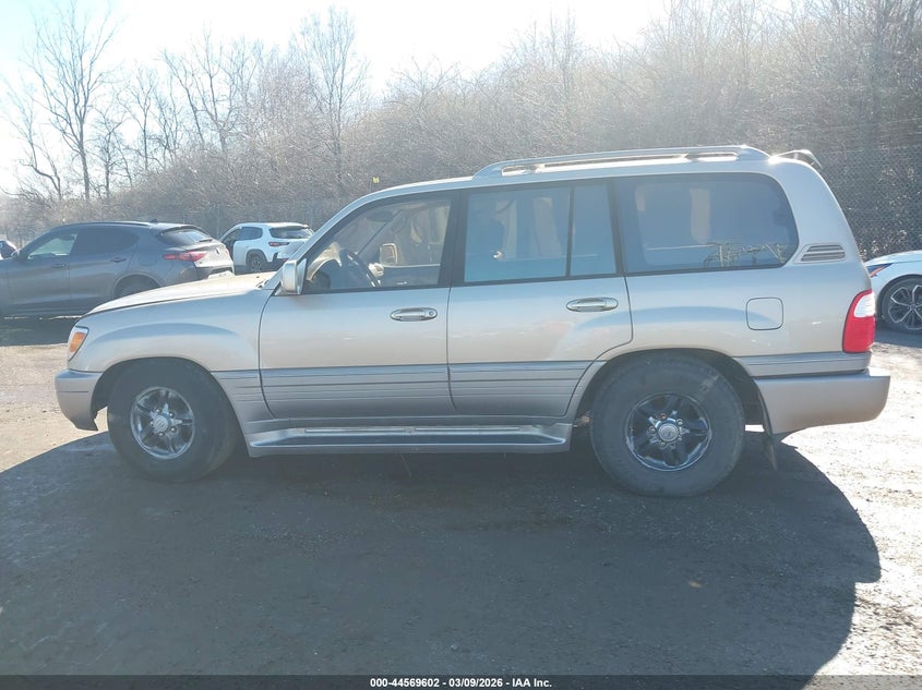 2002 Lexus Lx 470 VIN: JTJHT00WX23520574 Lot: 44569602