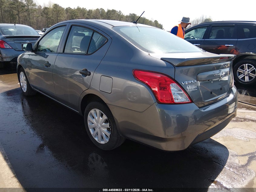 2019 Nissan Versa 1.6 S+