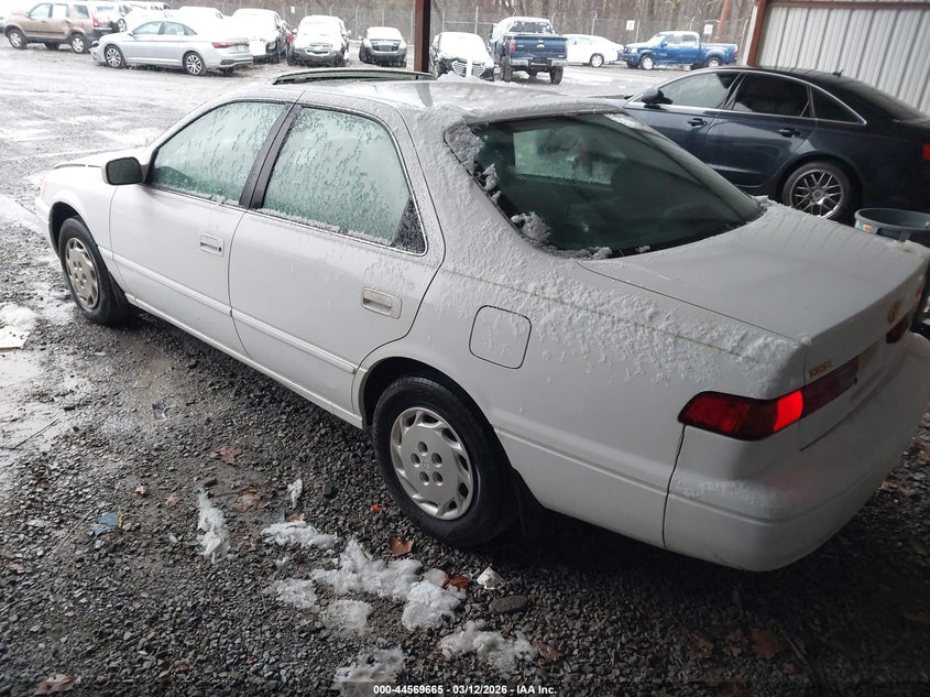 1999 Toyota Camry Le