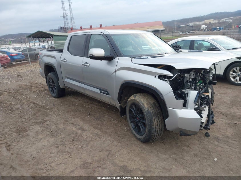 2024 Toyota Tundra Hybrid Platinum 4Wd