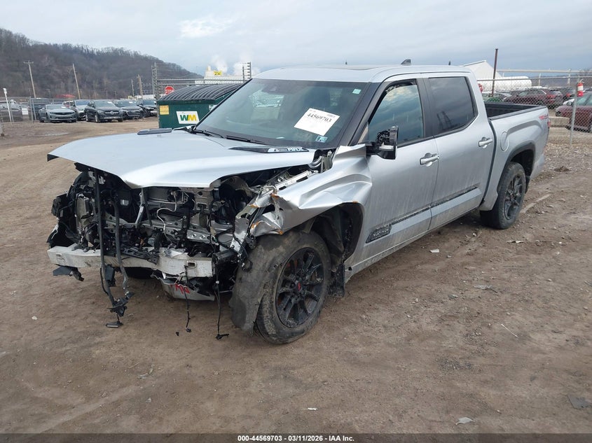 2024 Toyota Tundra Hybrid Platinum 4Wd