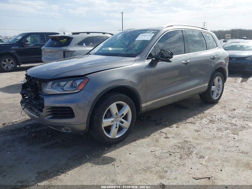 2011 Volkswagen Touareg Vr6 Lux