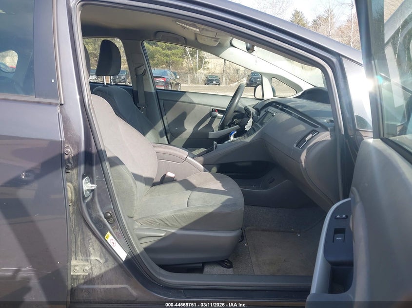 2010 Toyota Prius Iii