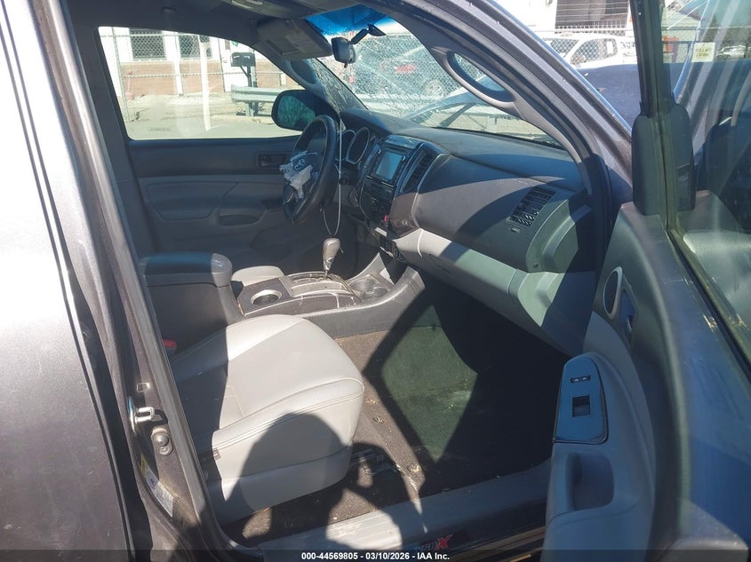 2014 Toyota Tacoma Base V6