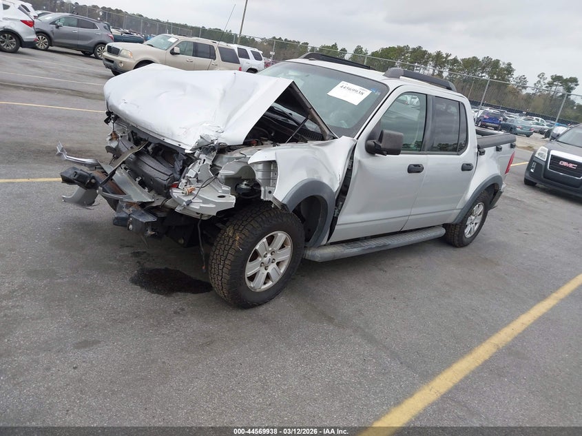 2010 Ford Explorer Sport Trac Xlt
