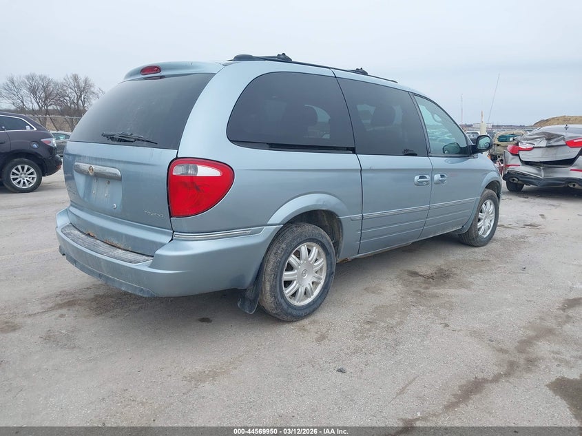 2006 Chrysler Town & Country Touring