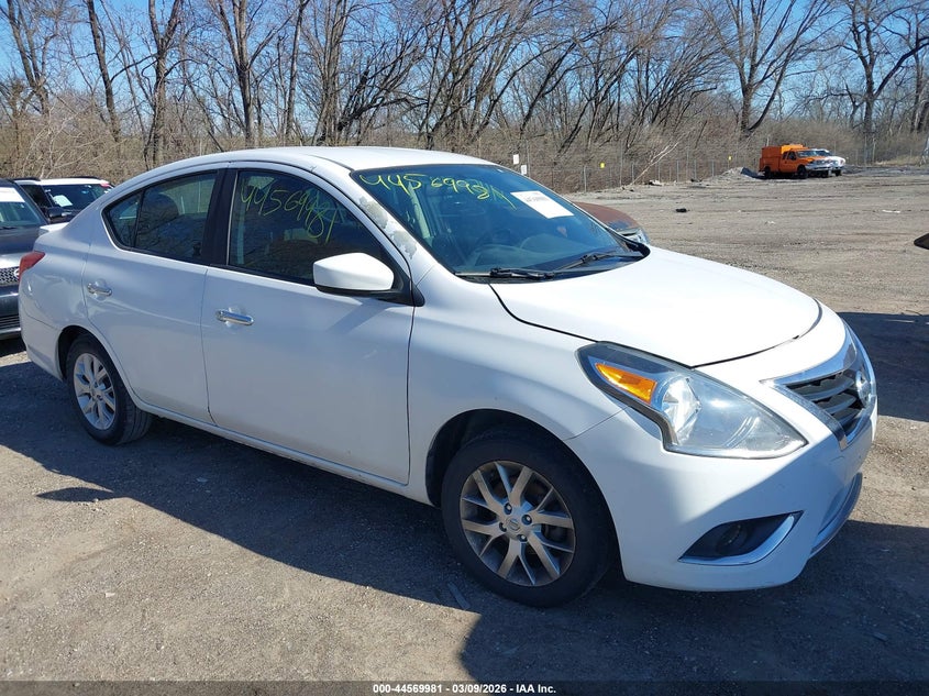 2018 Nissan Versa 1.6 Sv