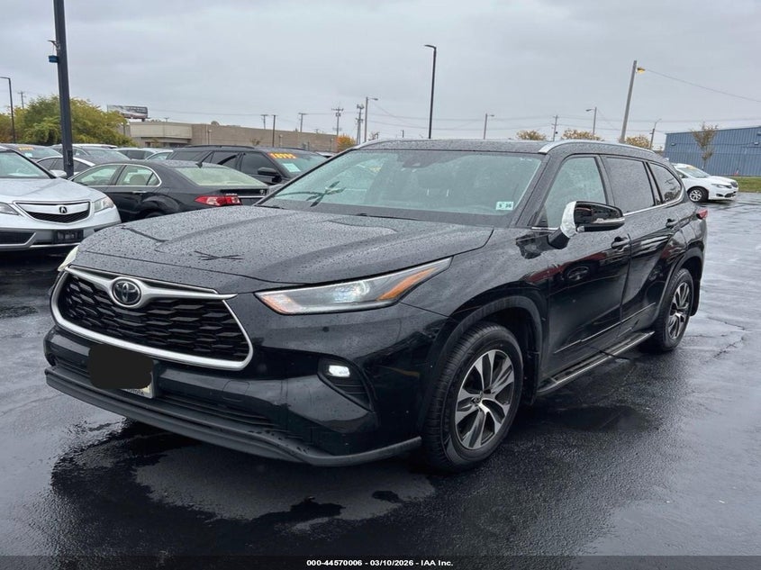 2021 Toyota Highlander Xle