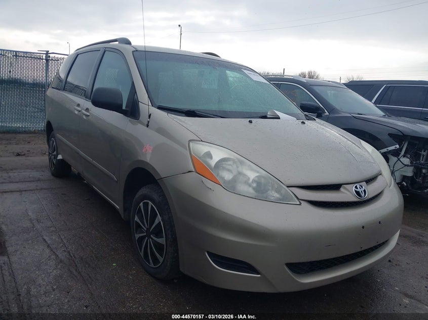 2008 Toyota Sienna Le