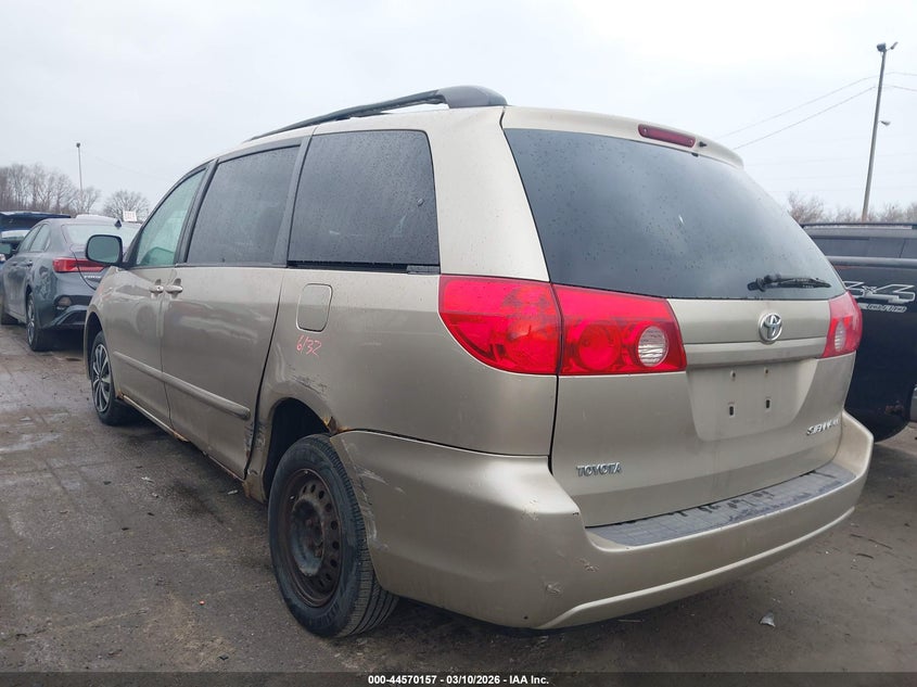 2008 Toyota Sienna Le
