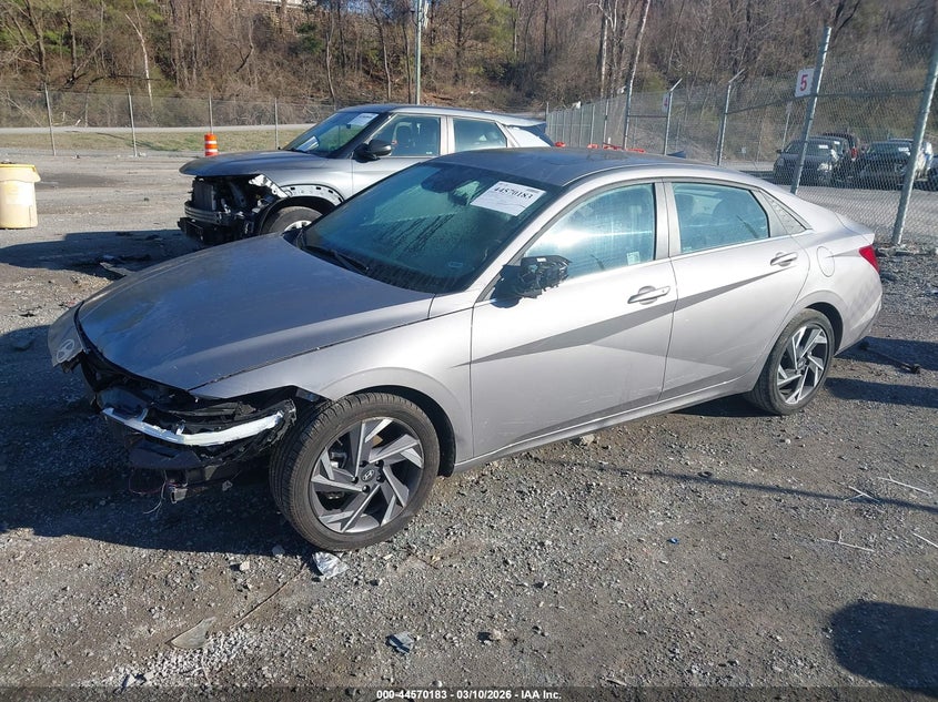 2025 Hyundai Elantra Sel Convenience