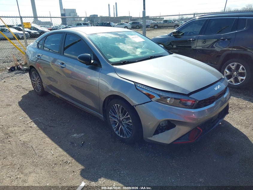 2022 Kia Forte Gt-Line