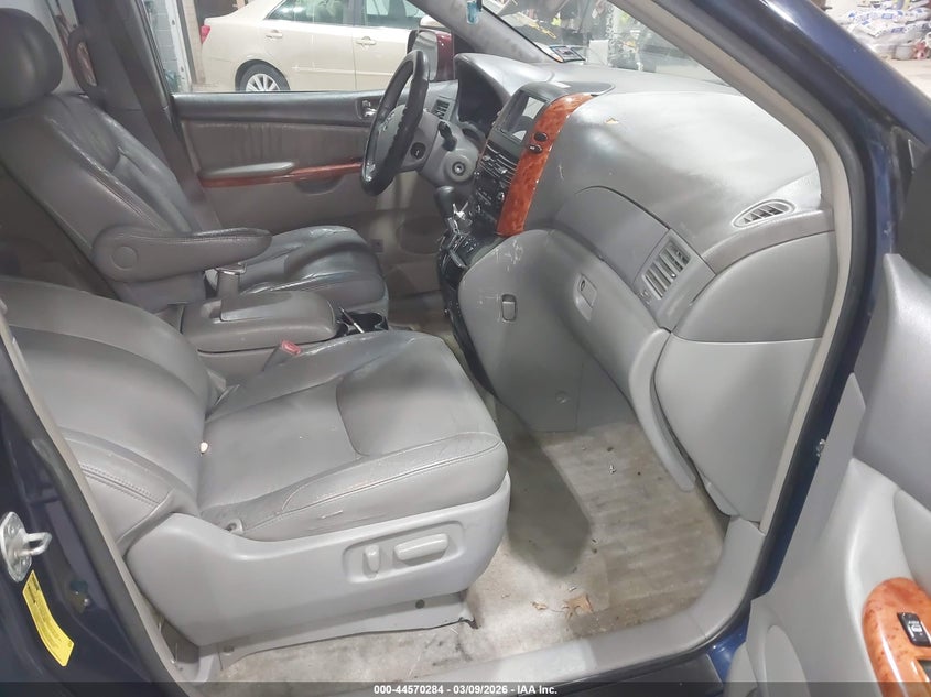 2007 Toyota Sienna Xle