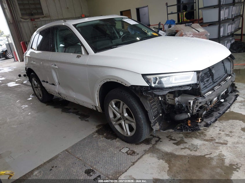 2018 Audi Q5 2.0T Premium/2.0T Tech Premium
