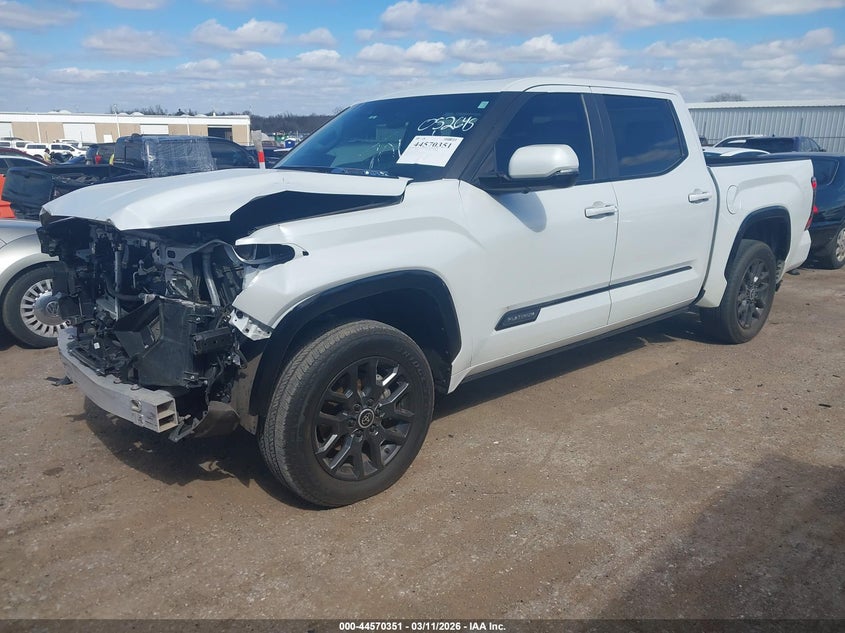 2024 Toyota Tundra Hybrid Platinum 4Wd