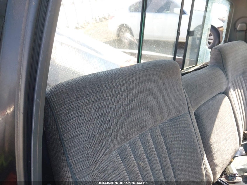 1990 Ford F150 VIN: 1FTDF15N5LNA15398 Lot: 44570376