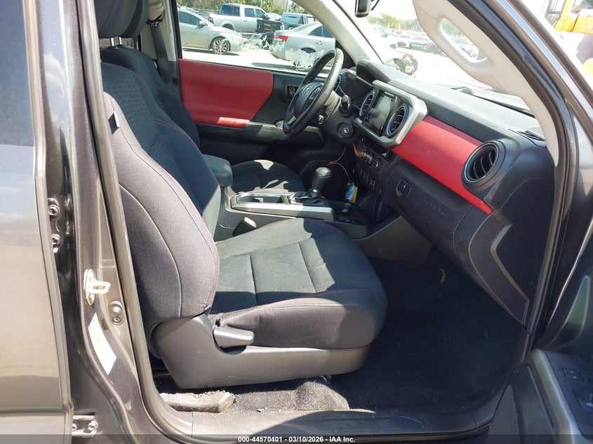 2017 Toyota Tacoma Sr5 V6