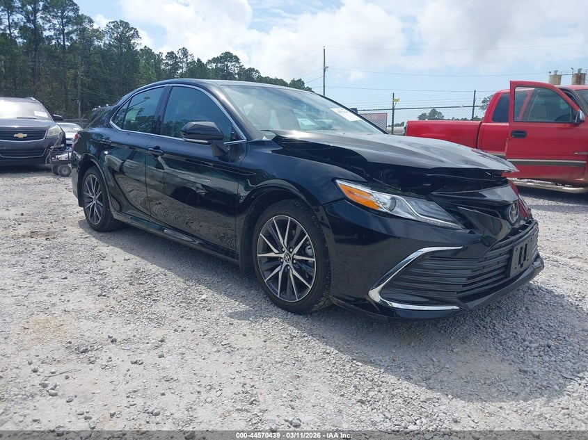 2024 Toyota Camry Xle